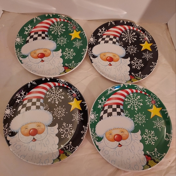 Lot of FOUR (4) Mary Engelbreit Santa Appetizer/Dessert Plates from Hobby Lobby - Picture 1 of 14